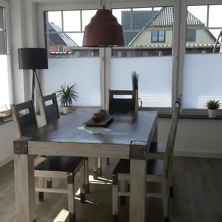 別荘 Finja In ボルン